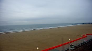 Weather camera view of Plim Plaza Hotel.