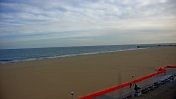 Weather camera view of Plim Plaza Hotel.