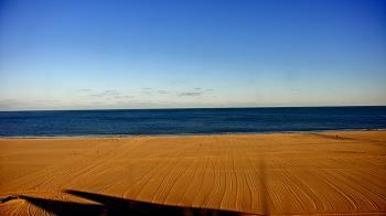 Weather camera view of Plim Plaza Hotel.