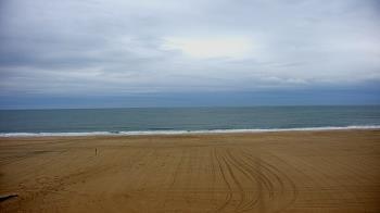 Weather camera view of Plim Plaza Hotel.