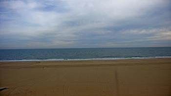 Weather camera view of Plim Plaza Hotel.