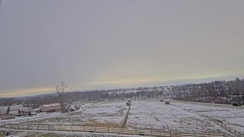 Weather camera view of Orchard Hill.