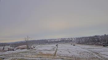Weather camera view of Orchard Hill.