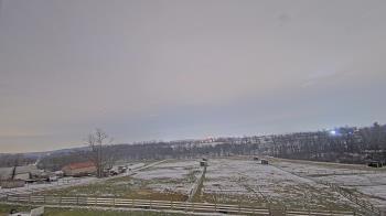 Weather camera view of Orchard Hill.