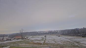 Weather camera view of Orchard Hill.