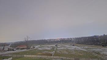 Weather camera view of Orchard Hill.