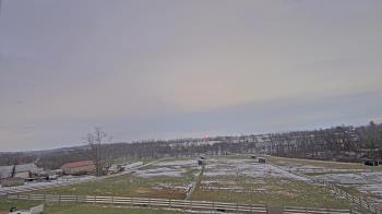 Weather camera view of Orchard Hill.