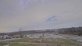 Weather camera view of Orchard Hill.