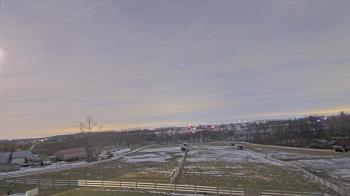 Weather camera view of Orchard Hill.
