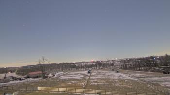 Weather camera view of Orchard Hill.