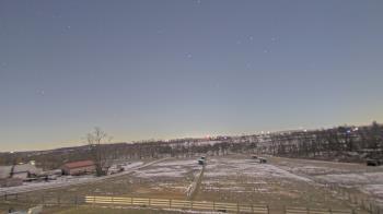 Weather camera view of Orchard Hill.