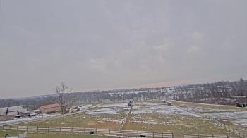 Weather camera view of Orchard Hill.