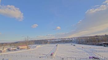 Weather camera view of Orchard Hill.