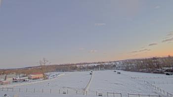 Weather camera view of Orchard Hill.