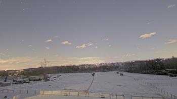 Weather camera view of Orchard Hill.