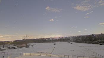 Weather camera view of Orchard Hill.
