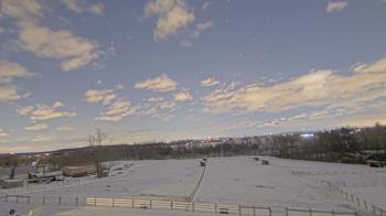 Weather camera view of Orchard Hill.