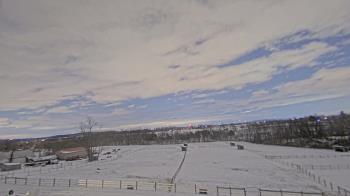 Weather camera view of Orchard Hill.