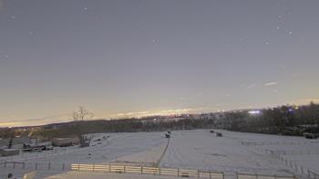 Weather camera view of Orchard Hill.