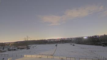 Weather camera view of Orchard Hill.