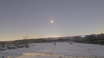 Weather camera view of Orchard Hill.