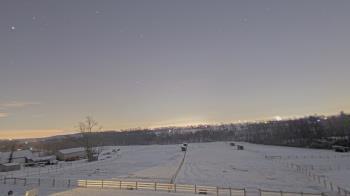 Weather camera view of Orchard Hill.