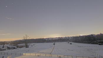 Weather camera view of Orchard Hill.