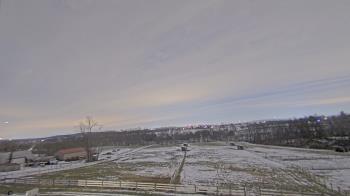 Weather camera view of Orchard Hill.