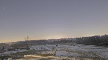 Weather camera view of Orchard Hill.