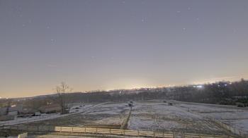 Weather camera view of Orchard Hill.