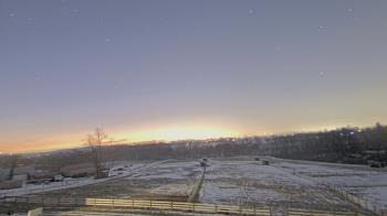 Weather camera view of Orchard Hill.