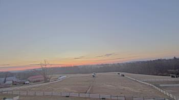 Weather camera view of Orchard Hill.