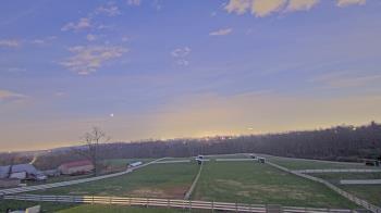 Weather camera view of Orchard Hill.