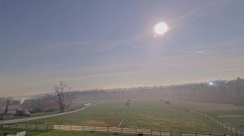 Weather camera view of Orchard Hill.