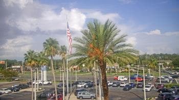 Weather camera view of Ocean Honda.
