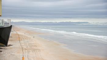 Weather camera view of Cardinal Ormond Lifeguard Station 2.