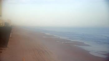 Weather camera view of Cardinal Ormond Lifeguard Station 2.