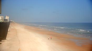 Weather camera view of Cardinal Ormond Lifeguard Station 2.