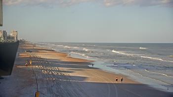 Weather camera view of Cardinal Ormond Lifeguard Station 2.
