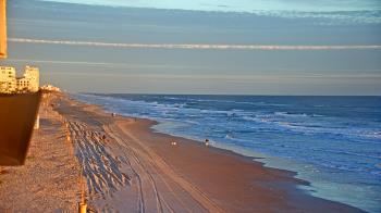 Weather camera view of Cardinal Ormond Lifeguard Station 2.