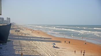 Weather camera view of Cardinal Ormond Lifeguard Station 2.