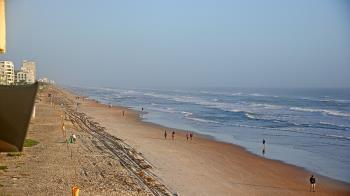 Weather camera view of Cardinal Ormond Lifeguard Station 2.