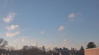 Weather camera view of Old Saybrook MS.