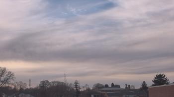 Weather camera view of Old Saybrook MS.