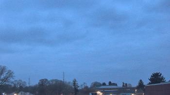 Weather camera view of Old Saybrook MS.