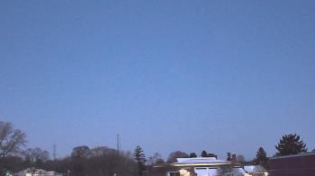 Weather camera view of Old Saybrook MS.