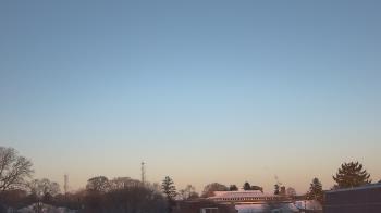 Weather camera view of Old Saybrook MS.