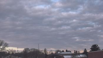 Weather camera view of Old Saybrook MS.