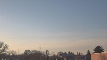 Weather camera view of Old Saybrook MS.