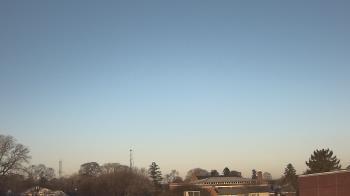 Weather camera view of Old Saybrook MS.